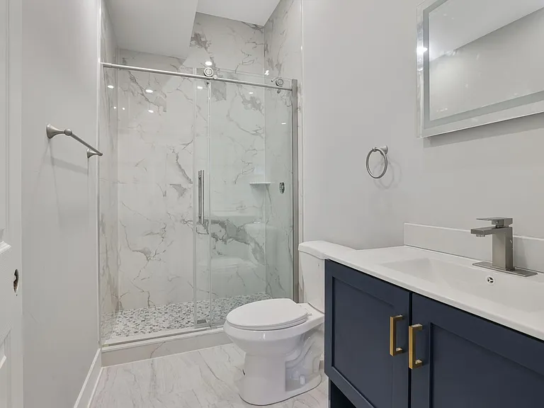 6240 W Belmont Ave #101 — Photo 17