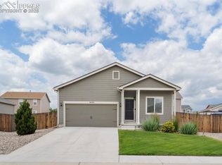 6696 Kearsarge Dr, Colorado Springs, CO 80925
