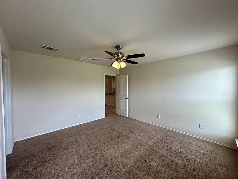 7011 34th Pl — Photo 12