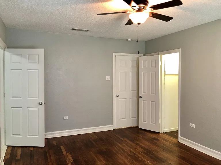 2813 Mitchell Ave — Photo 11