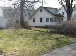 33846 Beachpark Dr, Lakeline, OH 44095
