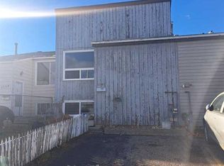 1107 E 53rd St SE, Calgary, AB T2A 1V5