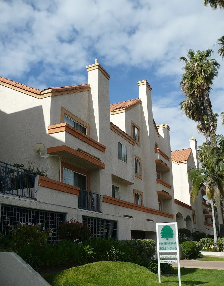 Palm Terrace — Photo 2