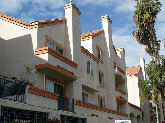 2nd image of 15150 Sherman Way APT 103