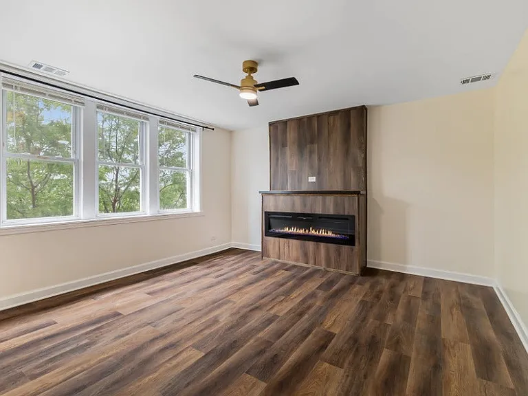 238 W 31st St #4W — Photo 9