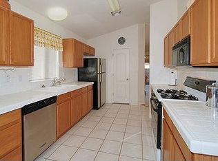 8785 N Maple Ridge Pl, Tucson, AZ 85743