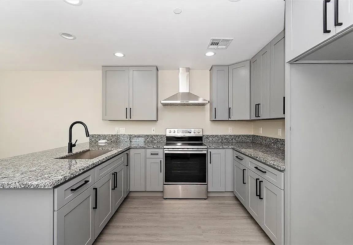 3 bed, 2.5 bath, 1234 sqft, $2,399 — Photo 1