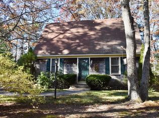 11 Jonas Dr, Mashpee, MA 02649