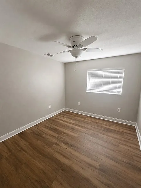 2 bed, $1,975 — Photo 3