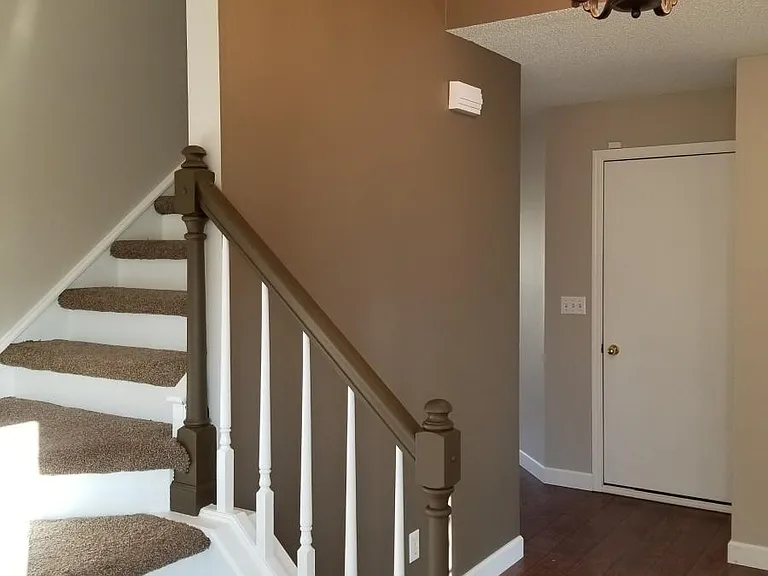 Entryway/stairs to second level