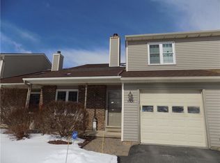 5706 Running Brook Rd, Farmington, NY 14425