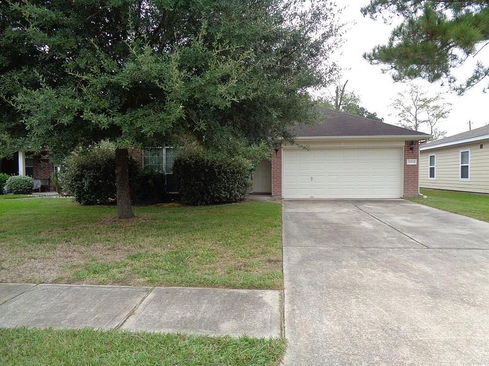 1st image of 22834 Fairfax Village West Dr