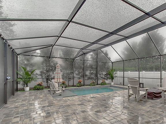 2nd image of 209 Woodland Greens Dr