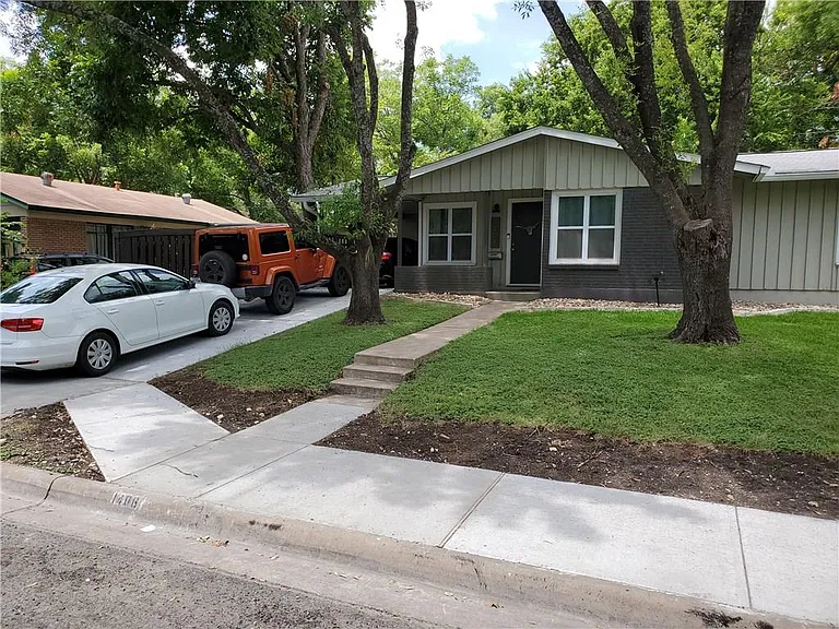 1408 Broadmoor Dr — Photo 16