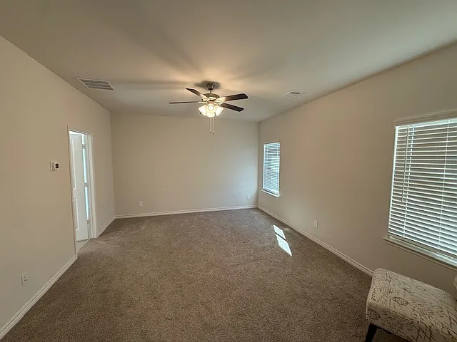 3837 Silver City Ave — Photo 8