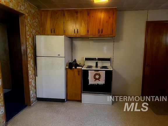 3rd image of 507 21st Ave S