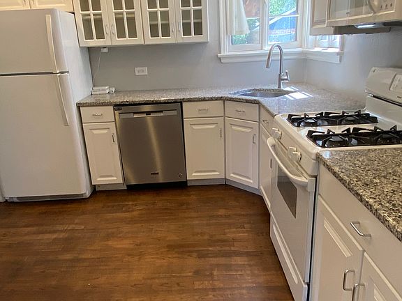 Kitchen with appliances