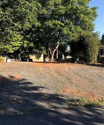 2nd image of 148 Marina Ln #156