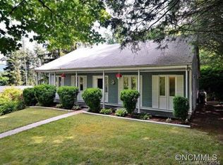 9 Pasadena St, Canton, NC 28716