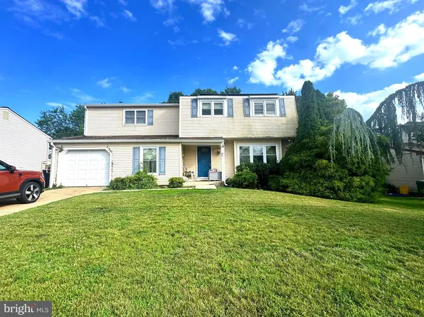 7 Constitution Rd, Clementon, NJ 08021