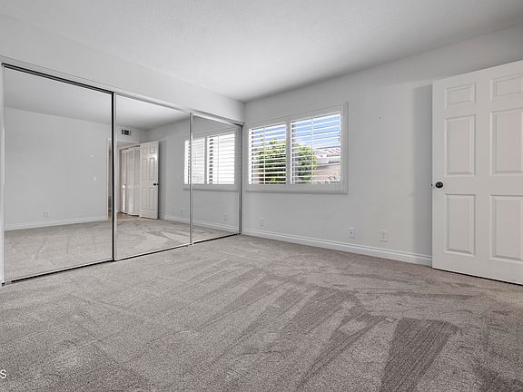5th image of 1011 Saint Andrews Dr