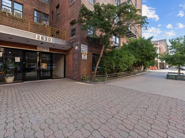 2830 Briggs Avenue image 12 of 13