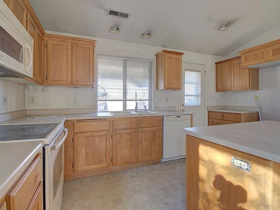 3rd image of 1320 Clearwater Dr Unit 12