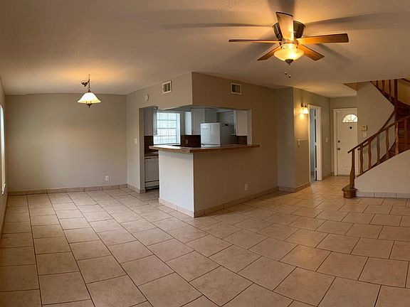5th image of 1240 NW 6th Ave