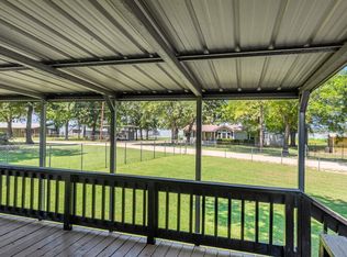 18297 Pine Dr, Eustace, TX 75124