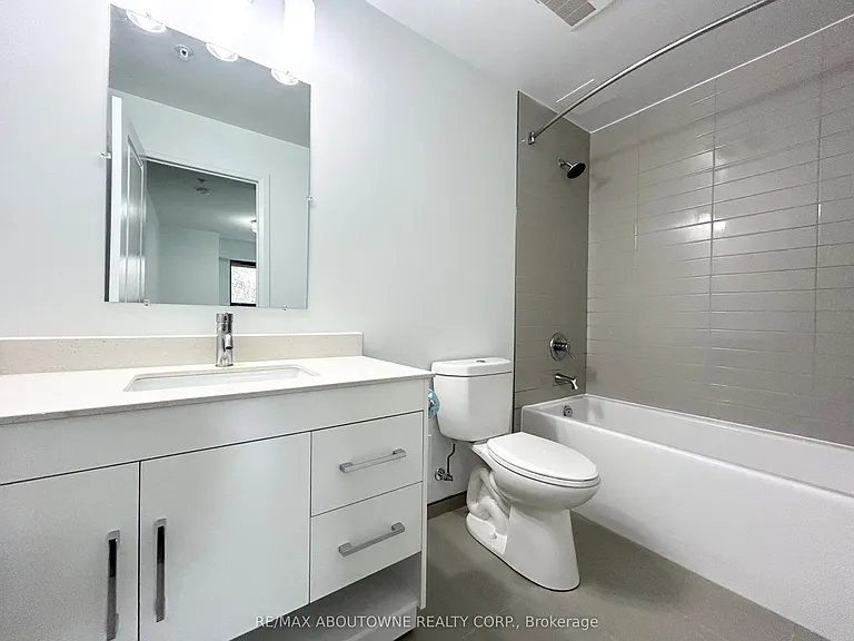 460 B Belmont Ave W #101 — Photo 12