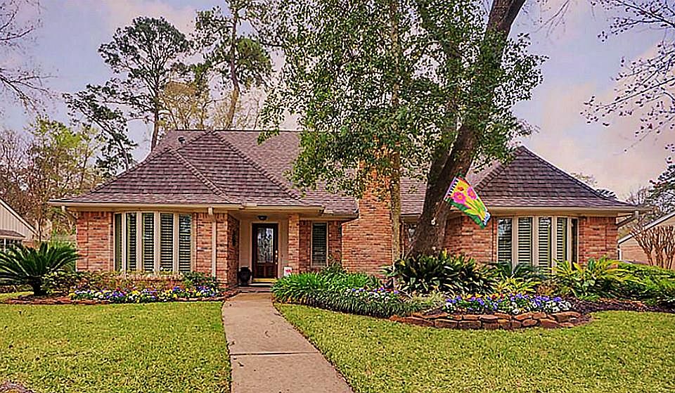 1st image of 2306 Pine Terrace Dr