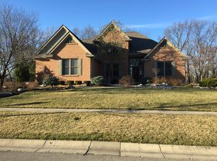 1626 Hawk Ridge Dr, Maineville, OH 45039