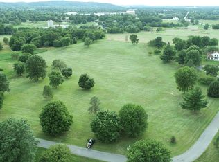 6 Grandview Dr, Hummelstown, PA 17036