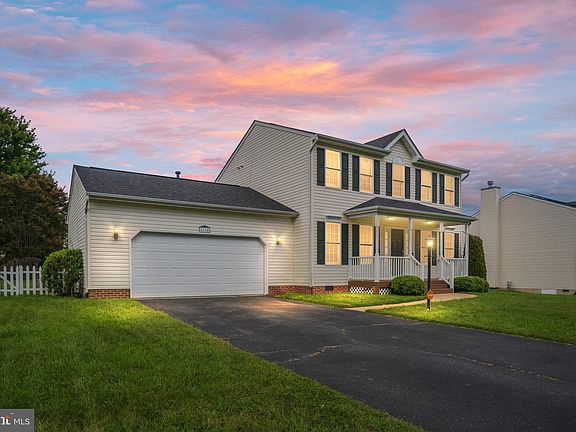 3rd image of 6114 Three Cedars Ln