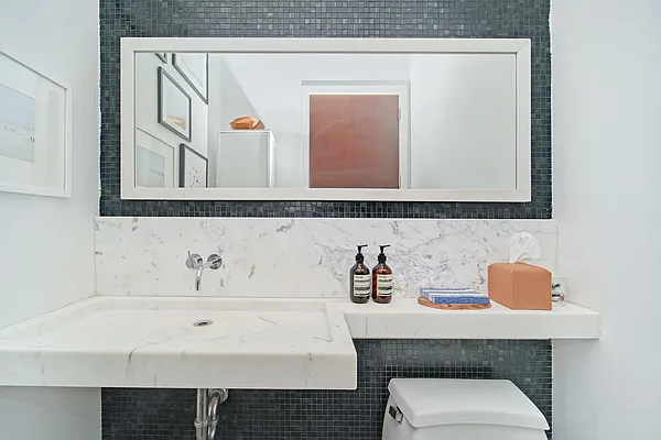 Rented by Compass | media 29