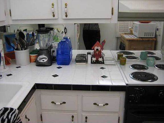 3rd image of 20500 W Country Club Dr APT 110