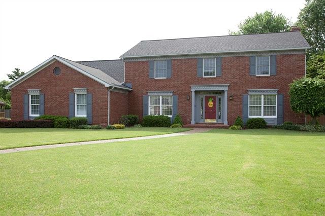 1st image of 705 Salem Ct