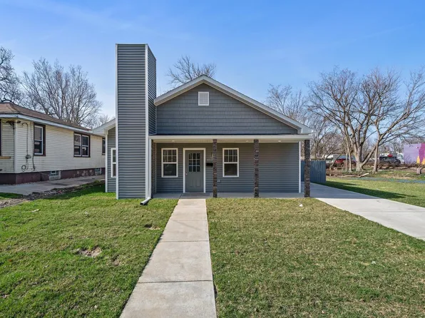 403 Voorheis St, Pontiac, MI 48341