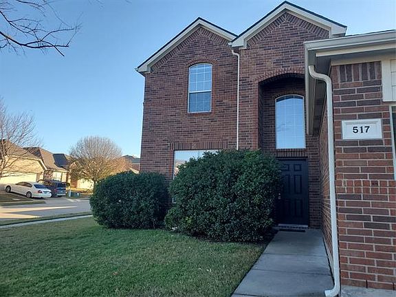 2nd image of 517 Dartmoor Dr