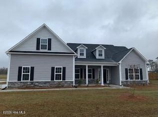 313 Water Wagon Trl, Jacksonville, NC 28546