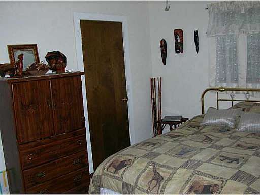 3rd image of 344 Stockwood Dr