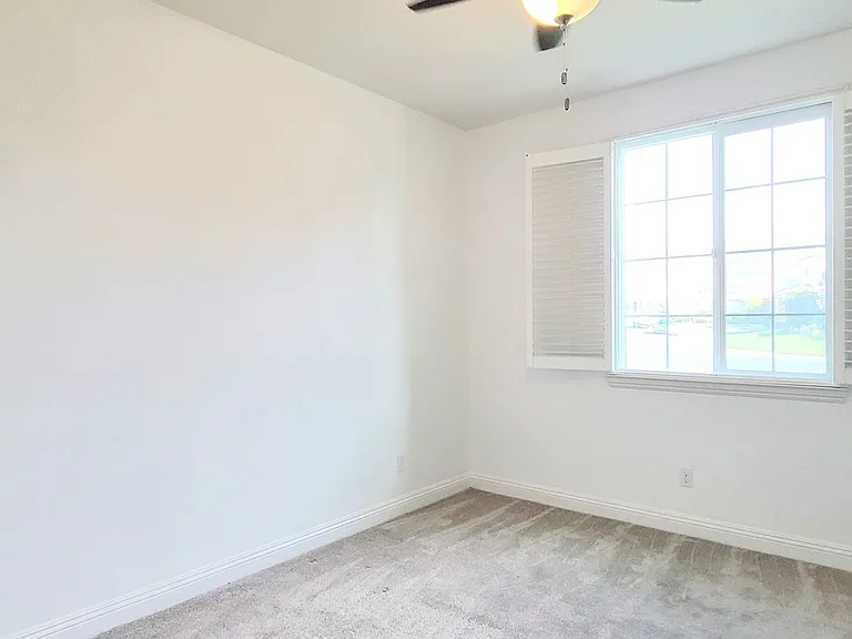 2804 Christensen Ln — Photo 6