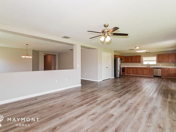 3rd image of 4652 Caverns Dr