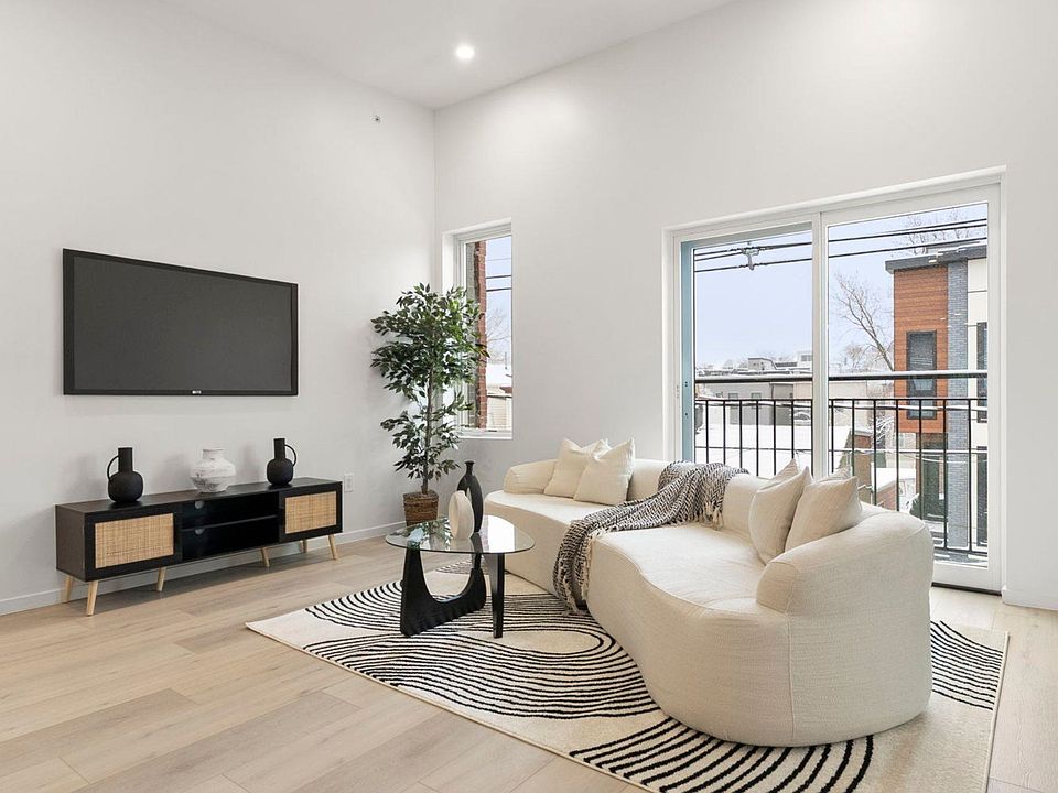 1st image of 63 Webster Ave #2