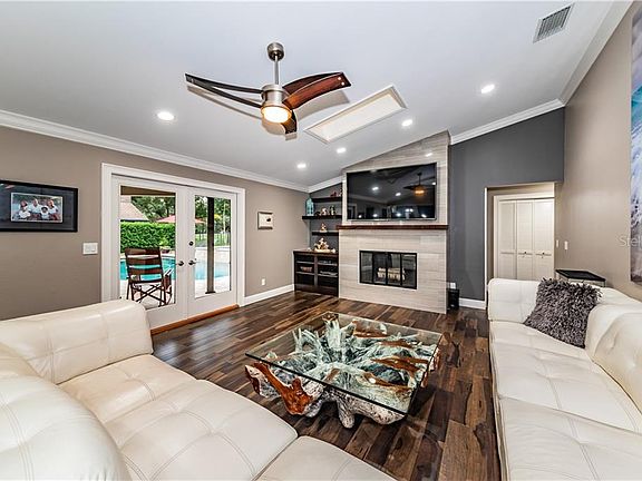 3rd image of 891 Royal Birkdale Dr