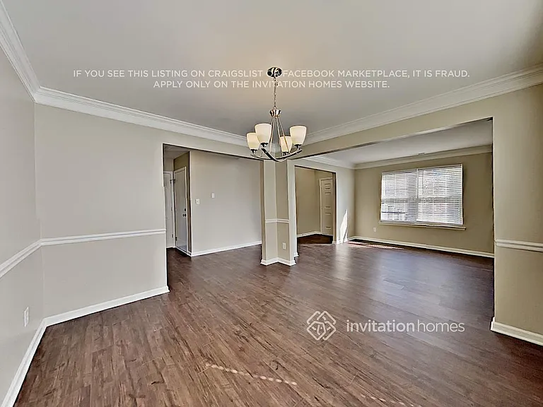10441 Pickerel Ln — Photo 6