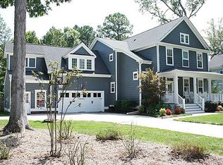 1957 Orangewood Rd, Chesapeake, VA 23323