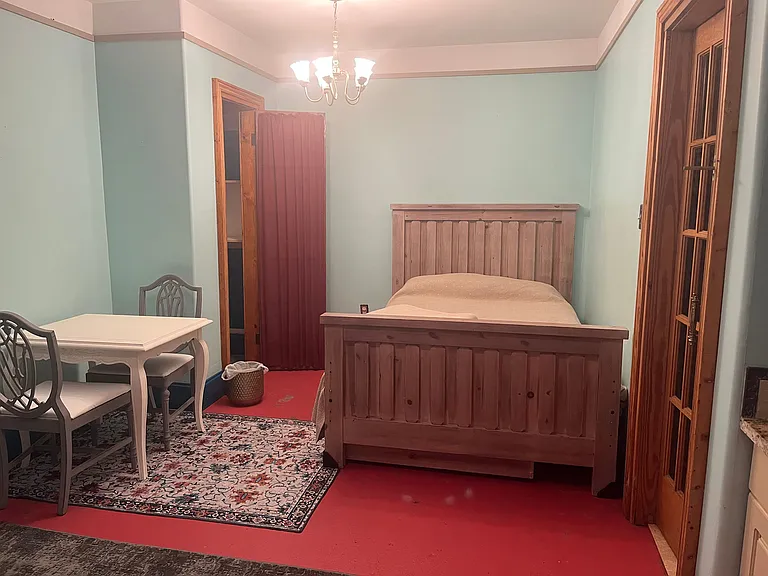 417 Dakin St #1 — Photo 4