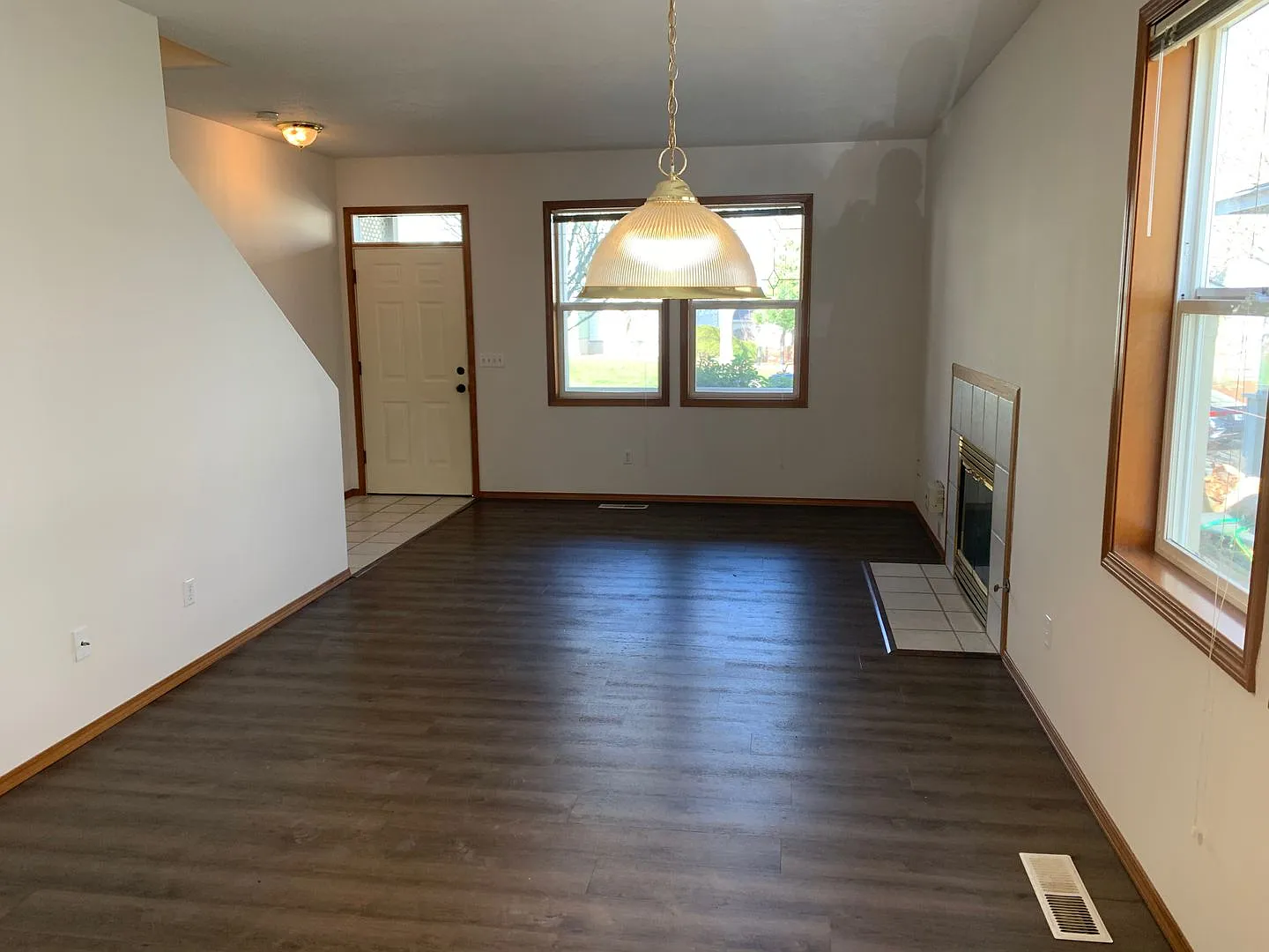 Lie01 - NE Chinook Way — Photo 4