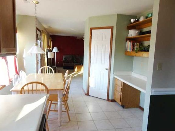 4th image of 2505 Morgan Mill Ct